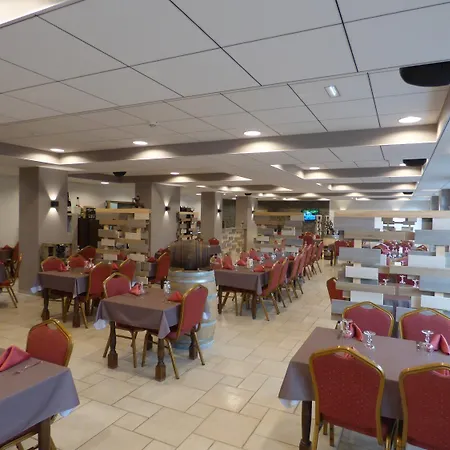Hotel Restaurant Prunières *